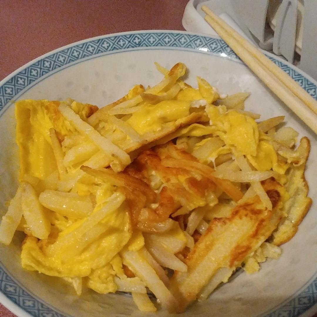 土豆丝鸡蛋饼