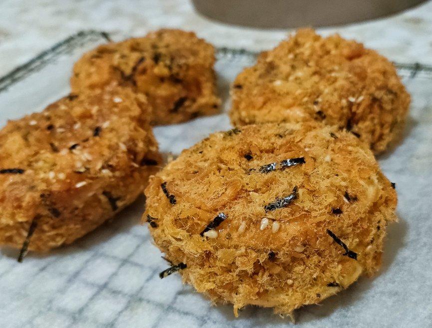 美味海苔肉松小贝