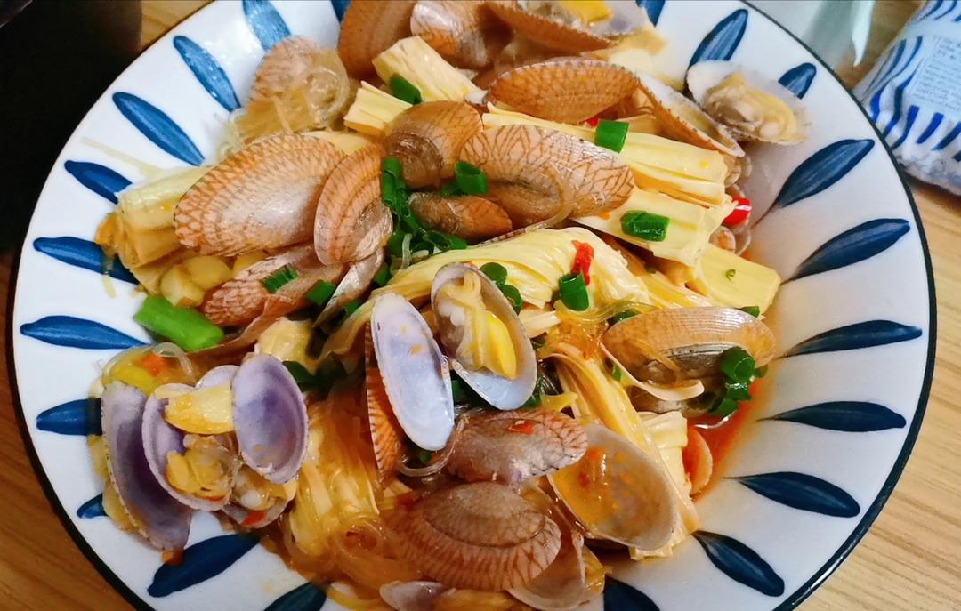 花甲粉丝煲（腐竹）