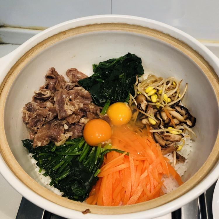 韩国石锅拌饭