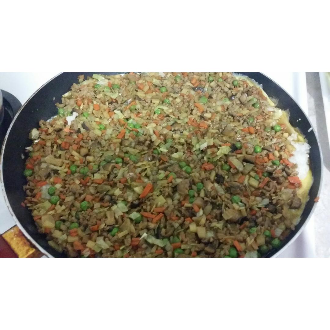 武汉小吃三鲜豆皮