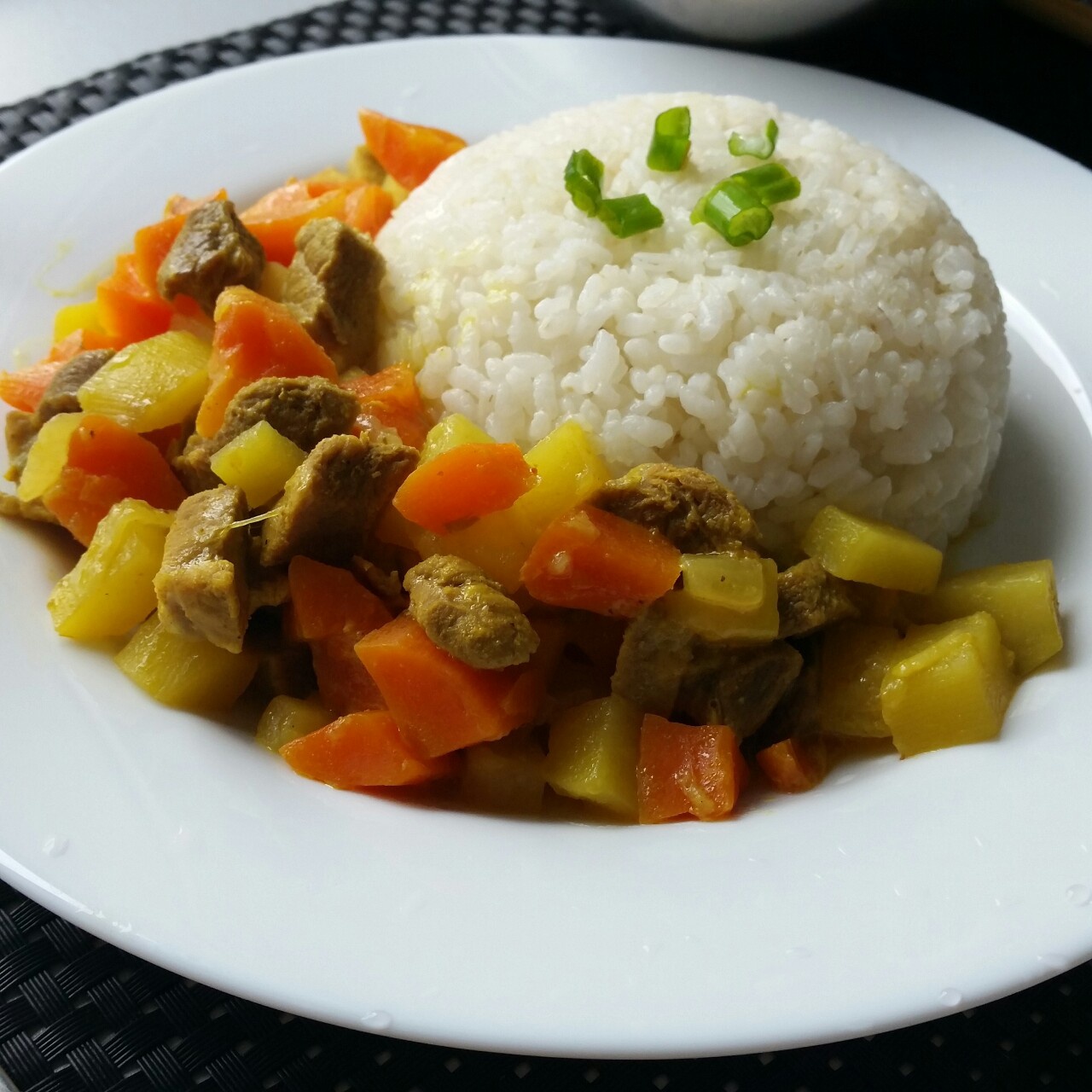 咖喱鸡肉饭