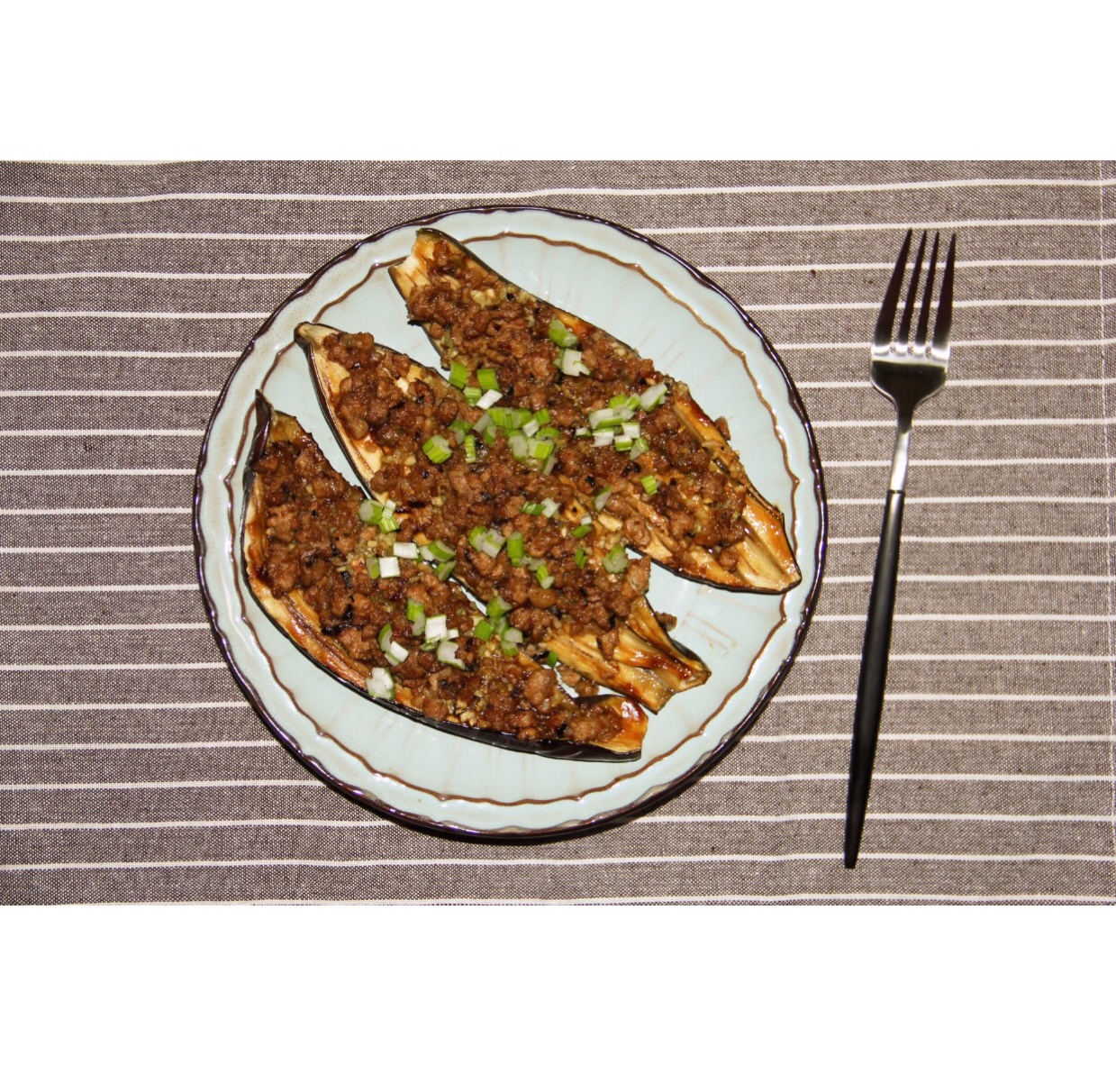 蒜蓉肉末烤茄子