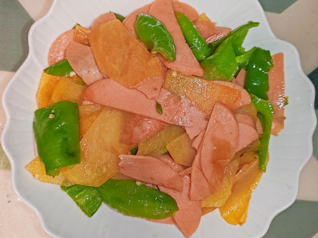 土豆炒火腿