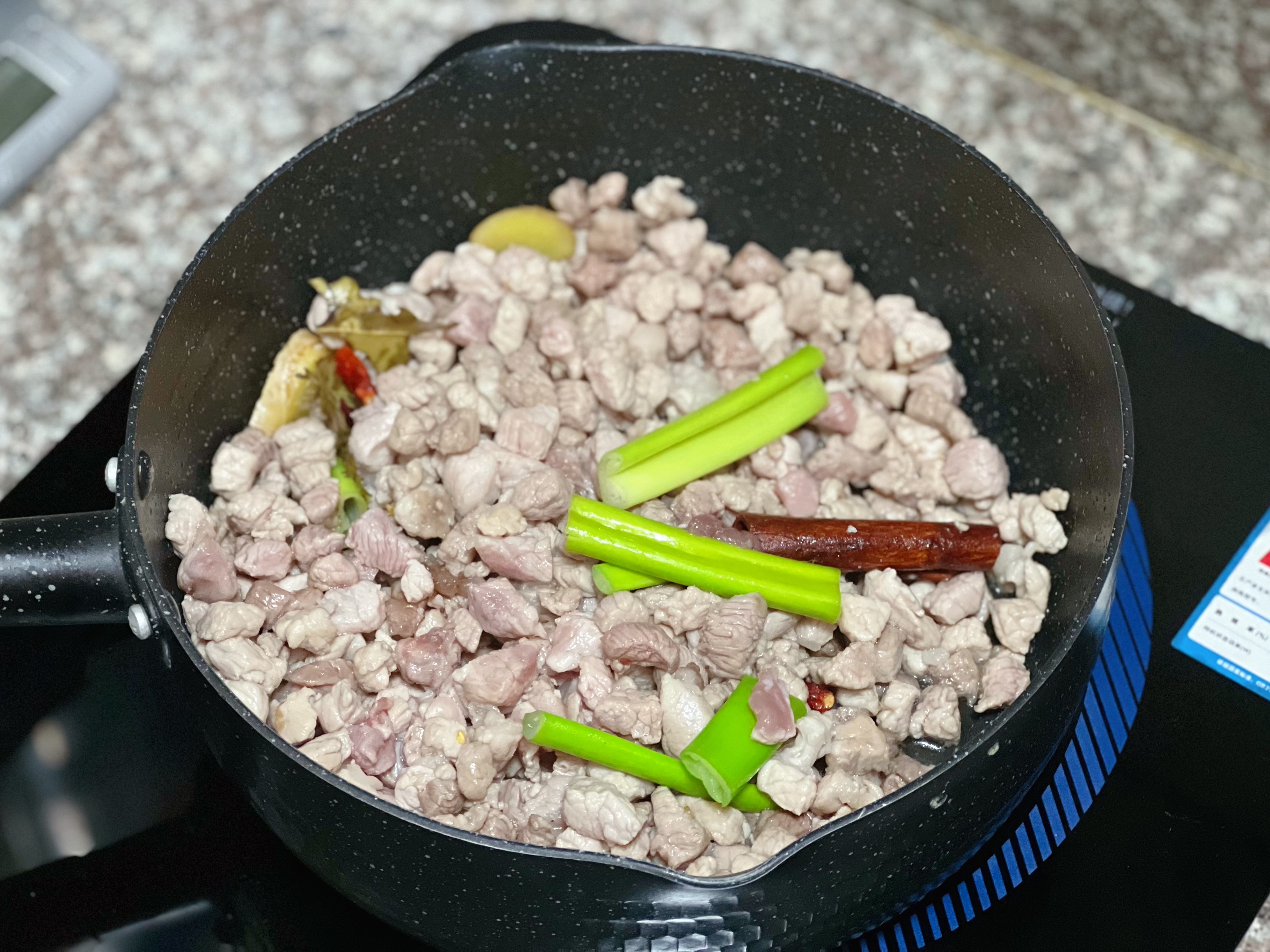 陕西臊子肉 |煮面神器的做法 步骤5