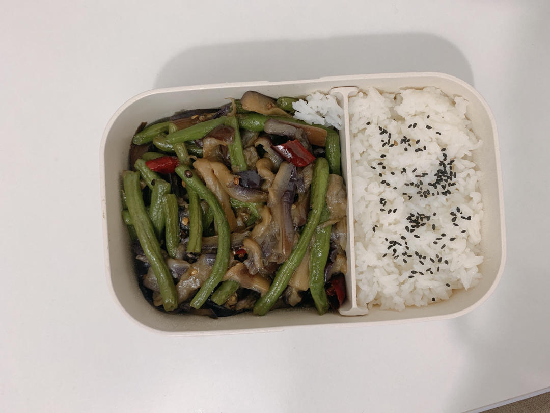 豆角烧茄子