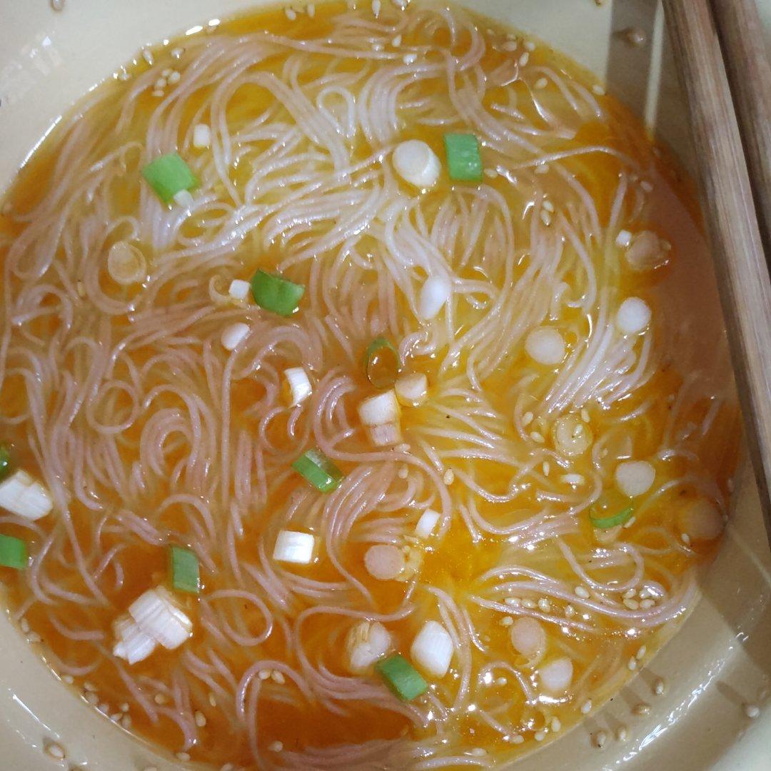 超简单家庭版酸辣粉
