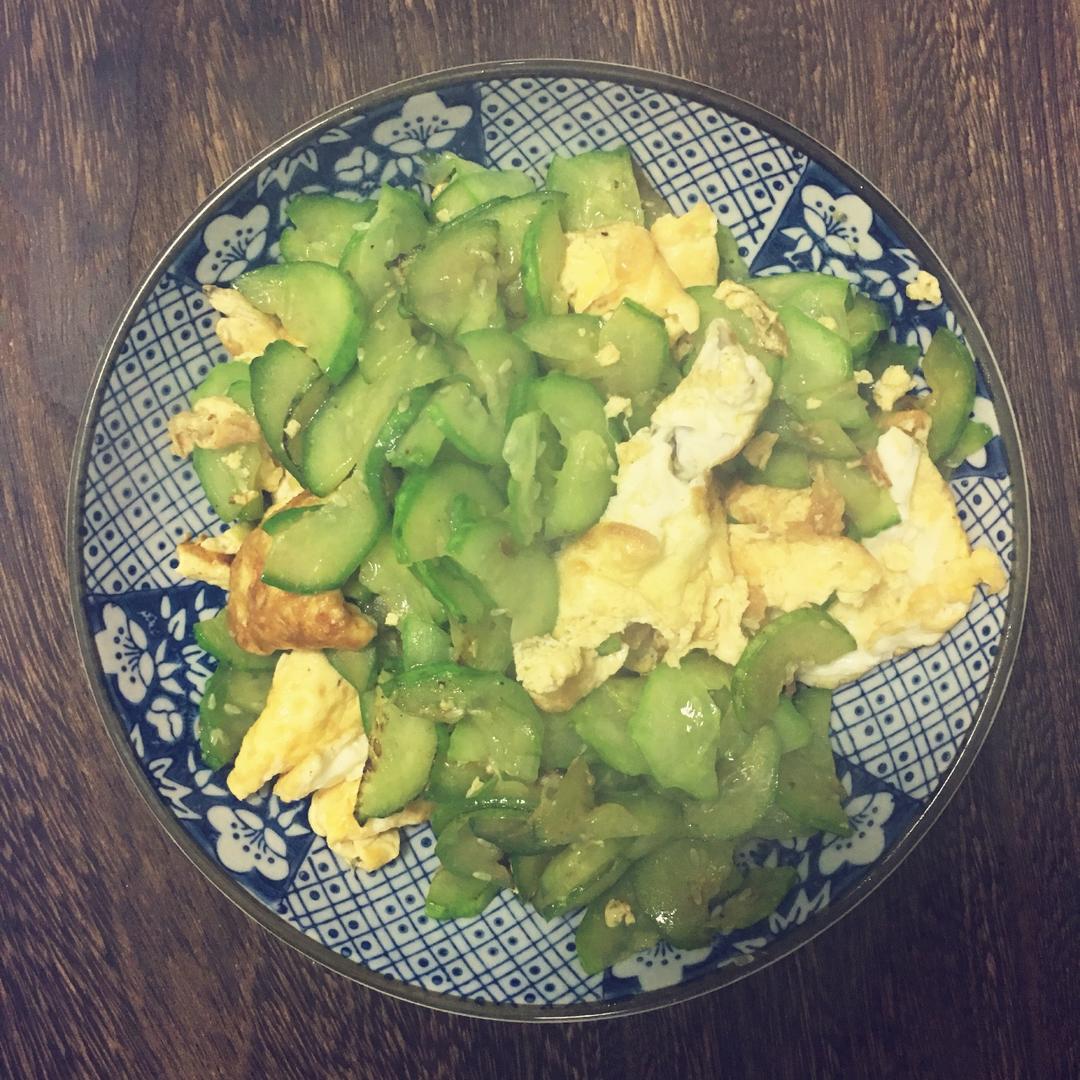 脆黄瓜炒鸡蛋～一菜登大堂