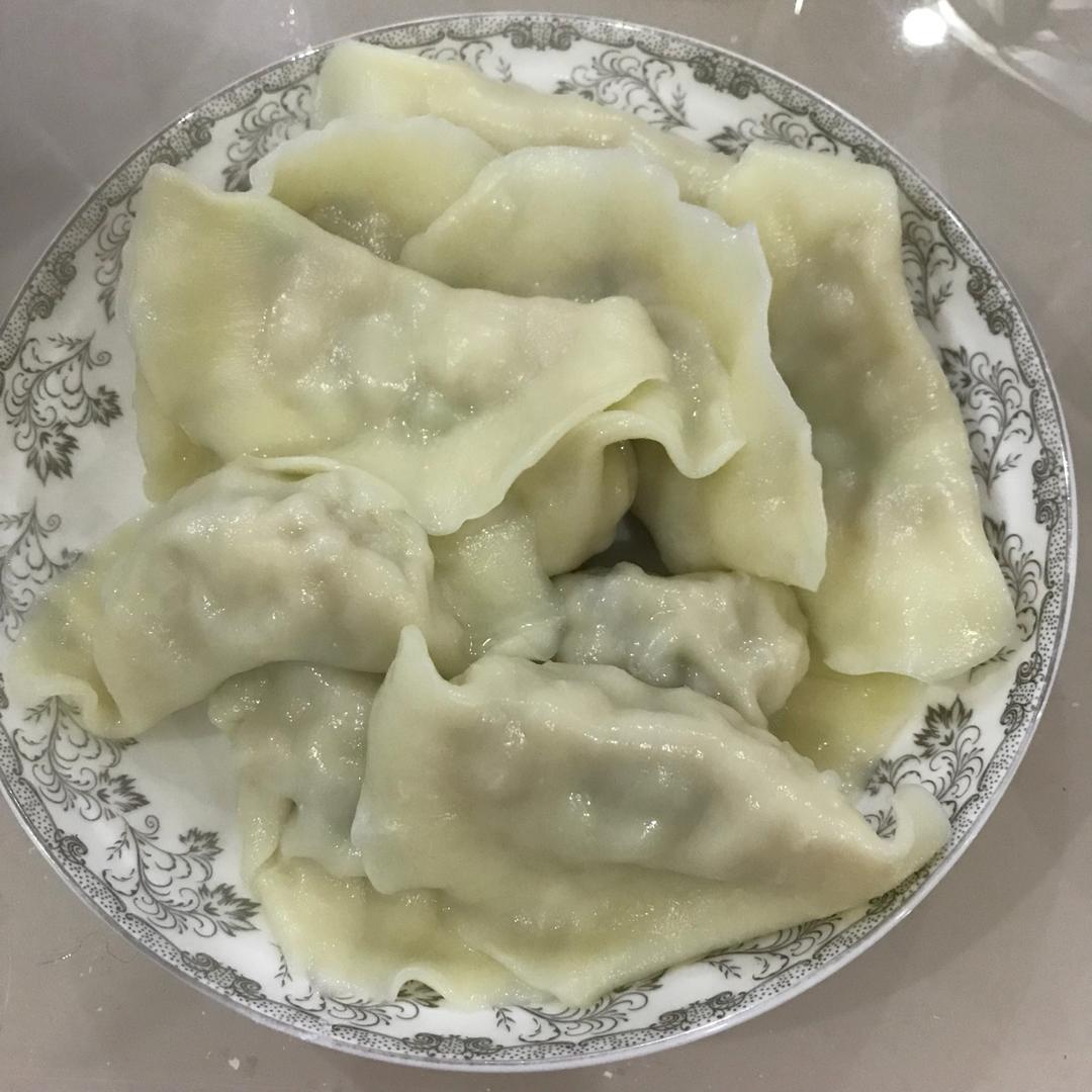 bubble_miu做的超好吃的饺子馅～～脆脆的包心菜饺子