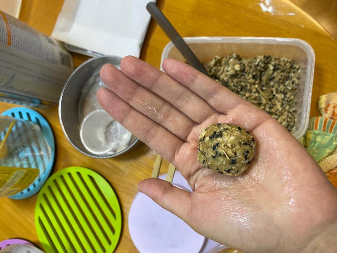 素食:有机燕麦芝麻大饼干