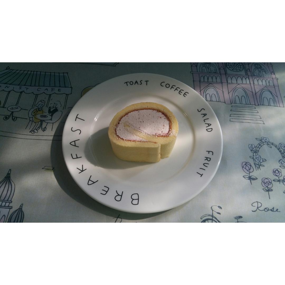 《Tinrry下午茶》教你做基础原味蛋糕卷