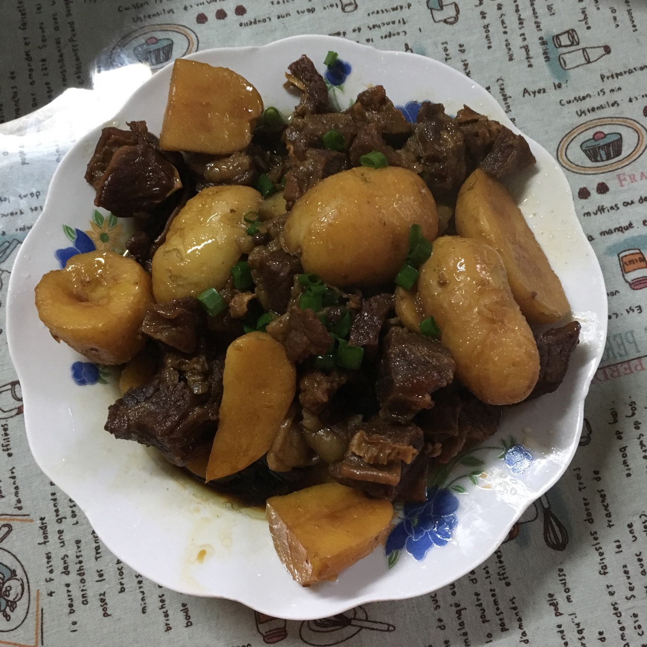 土豆炖牛腩