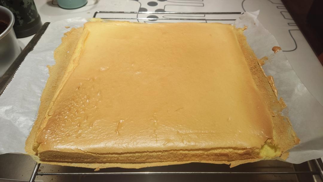 蛋糕卷这样做‼️不掉皮不开裂（小视频食谱）