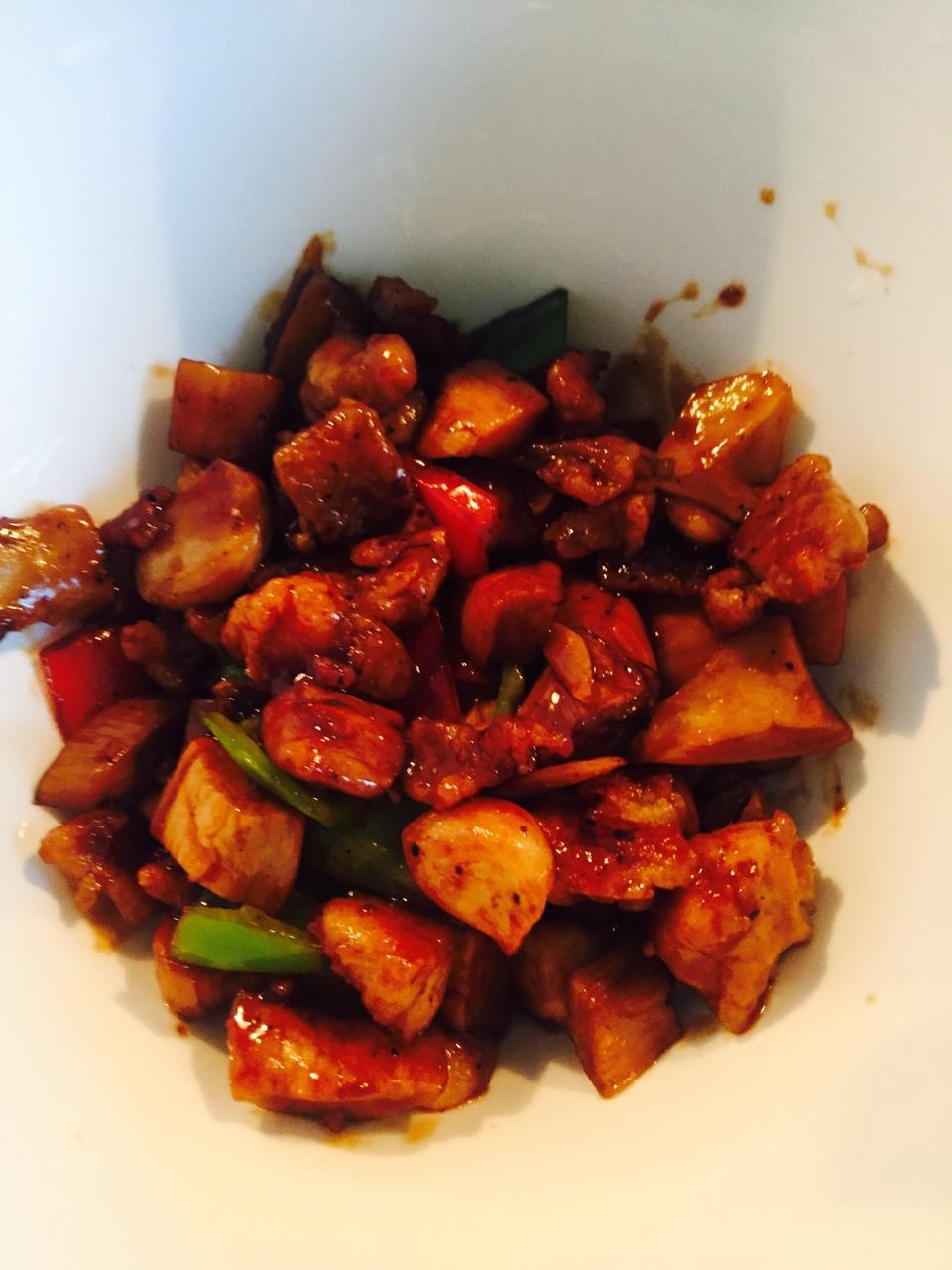 【食材包操作说明】黑椒杏鲍菇滑鸡球