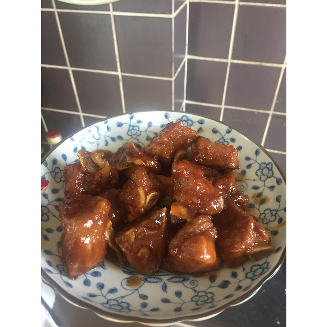 三步即成的【梅子酱烧肋排】