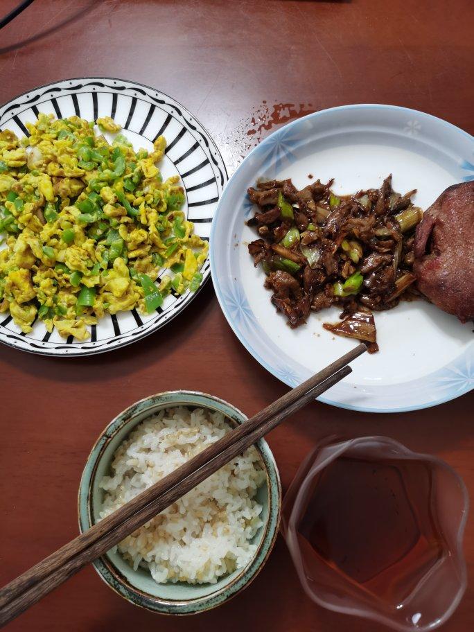 老北京葱爆（炮）羊肉
