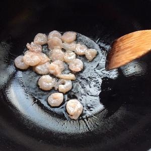 香菇虾仁豆腐羹的做法 步骤2