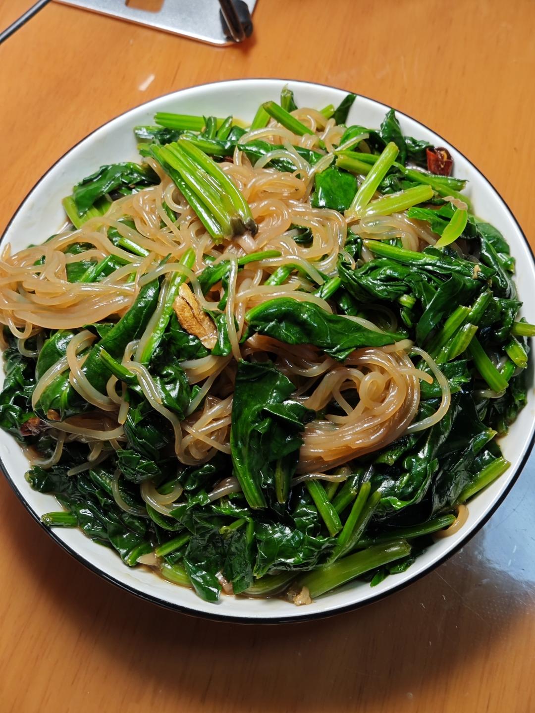 万能凉拌菜料汁（凉拌菠菜粉丝）