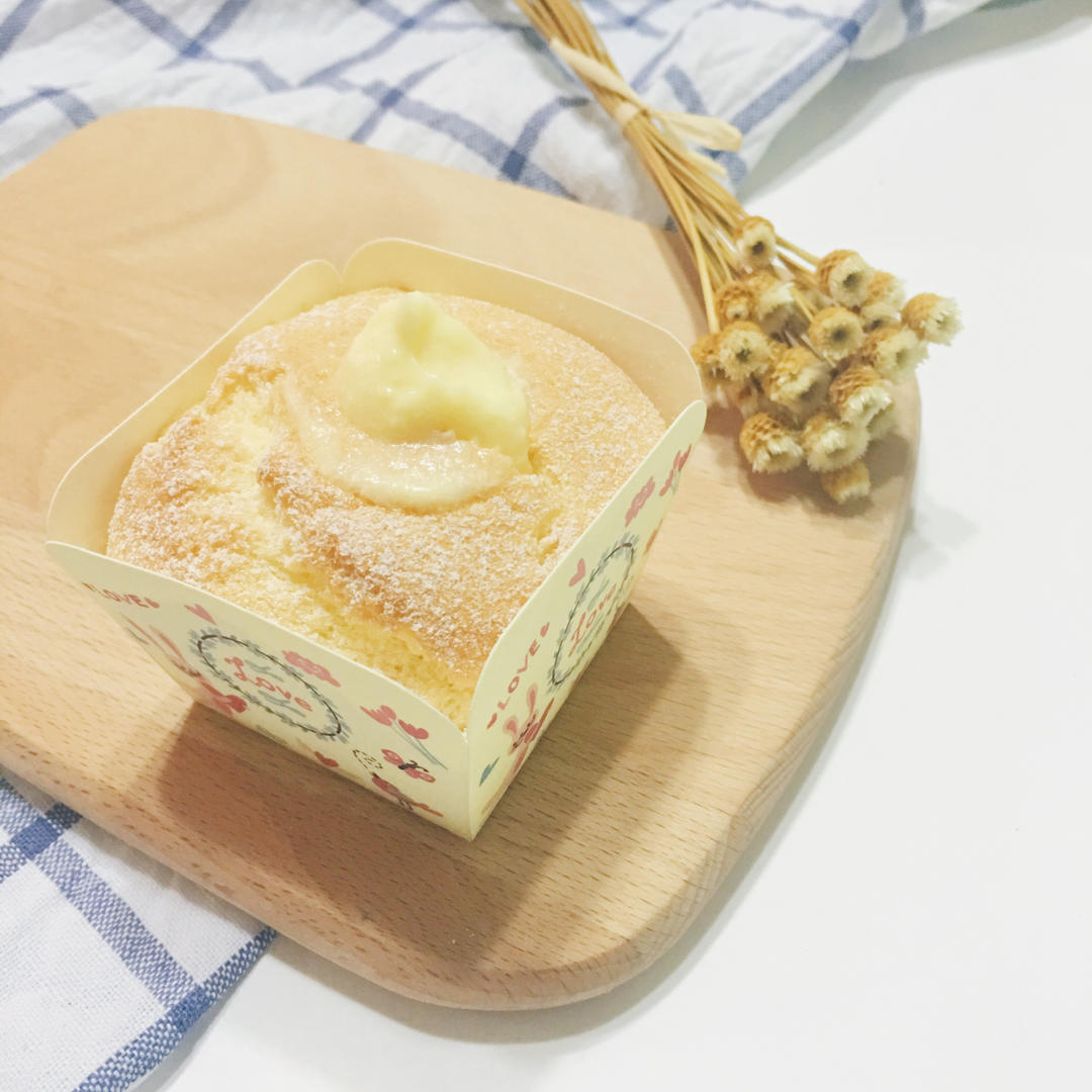 曾萌做的北海道戚风杯