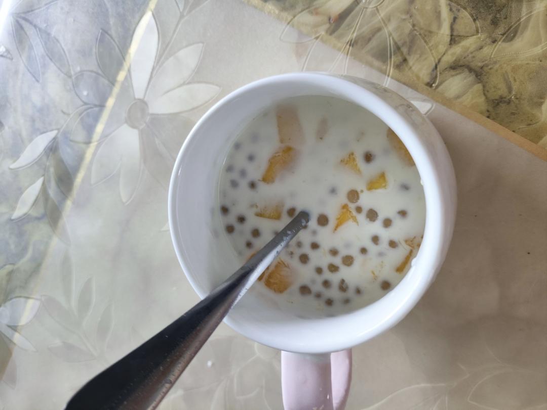 芒果牛奶西米露