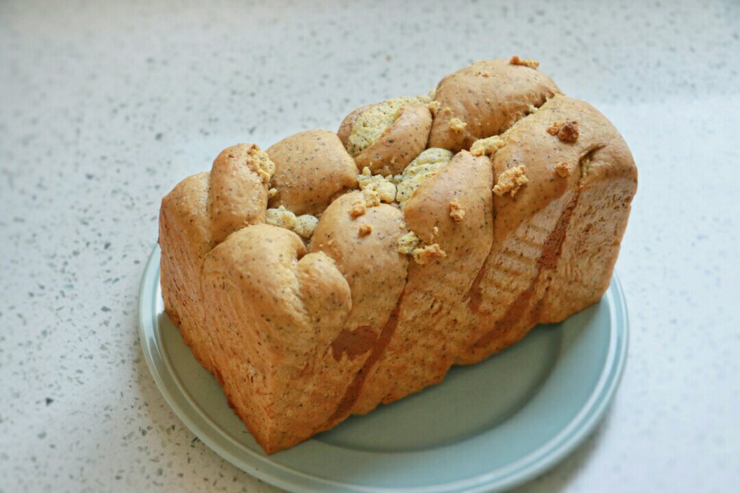 红茶香橙奶酥面包