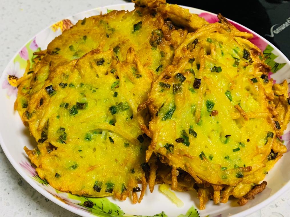 土豆丝鸡蛋饼