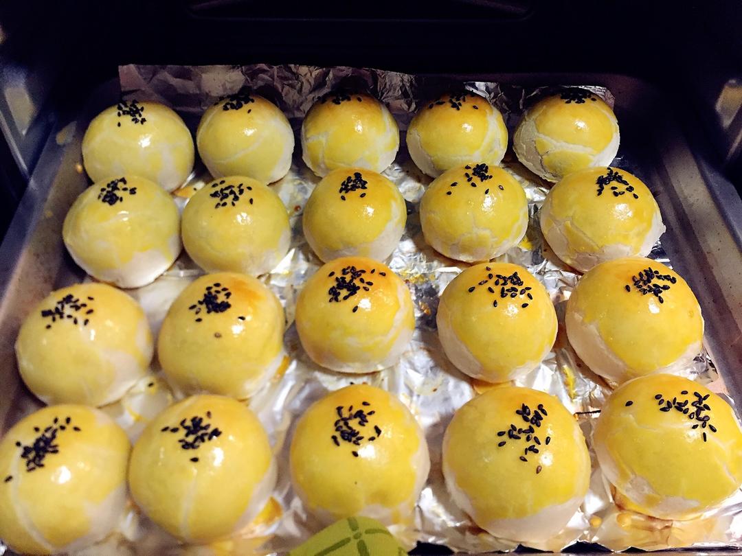 《Tinrry+》蛋黄酥