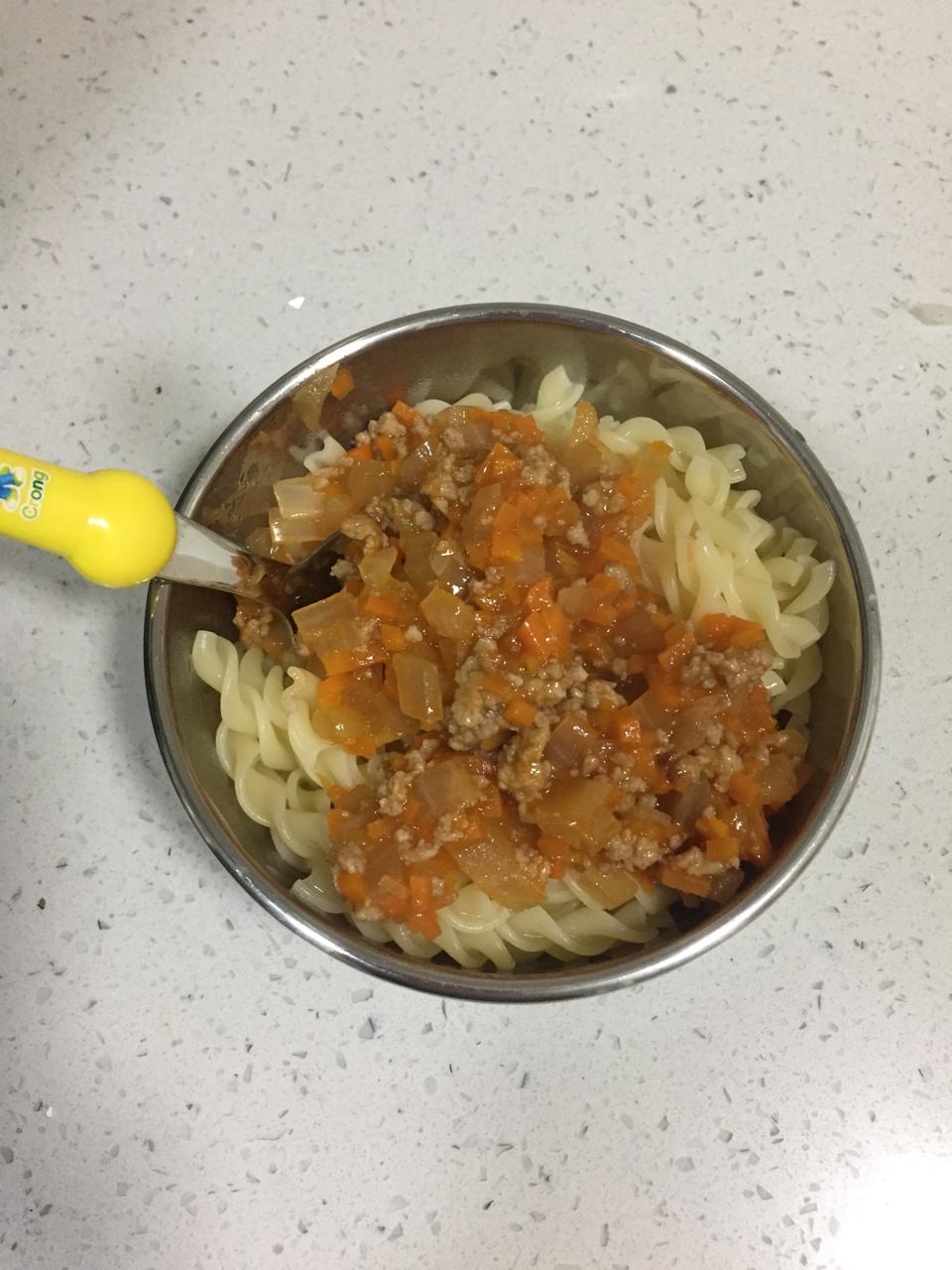 儿童意大利肉酱面