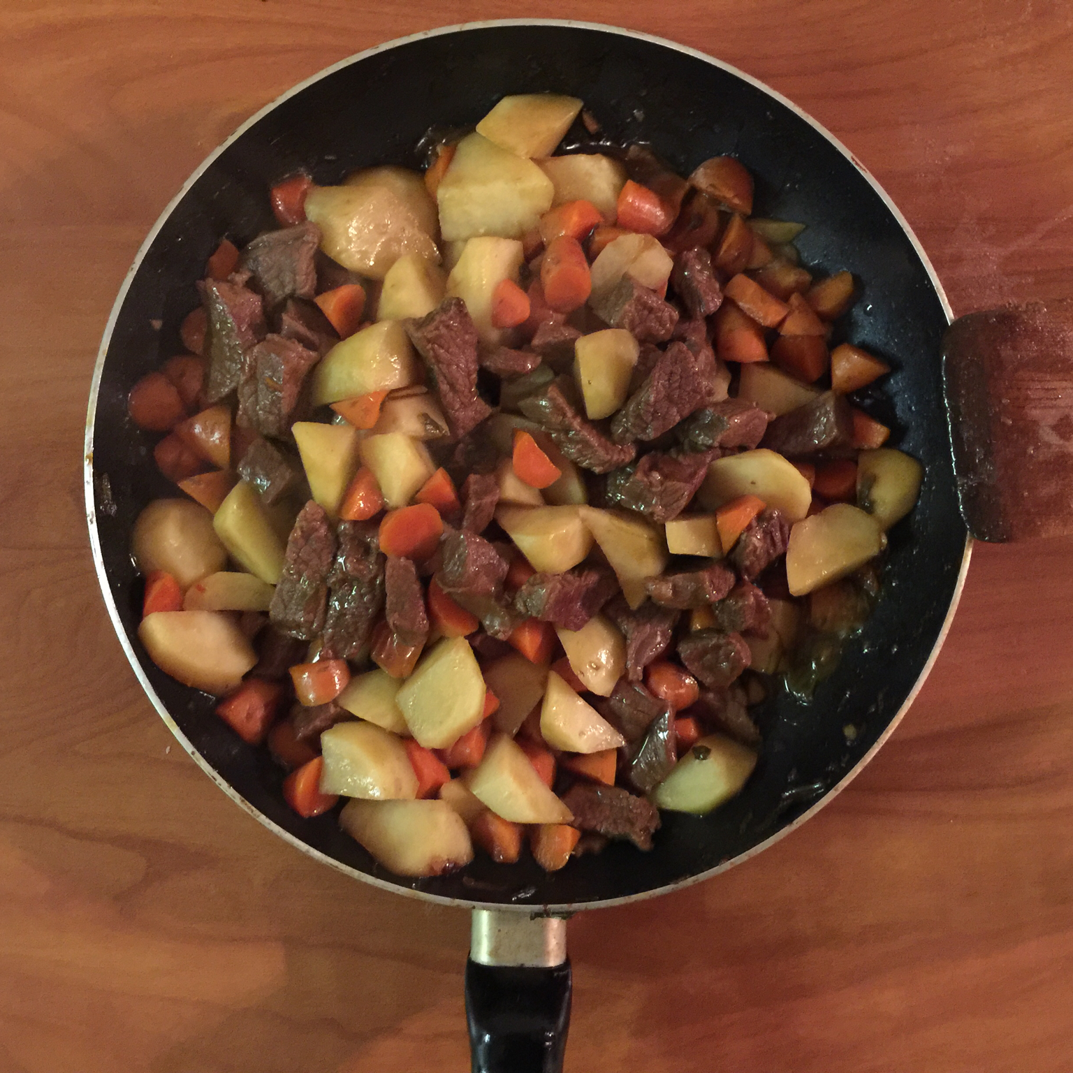 土豆胡萝卜烧牛肉