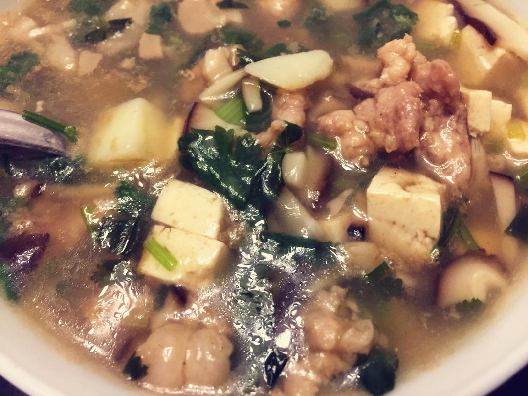 舌尖上的美食---百年传承之缙云敲肉羹