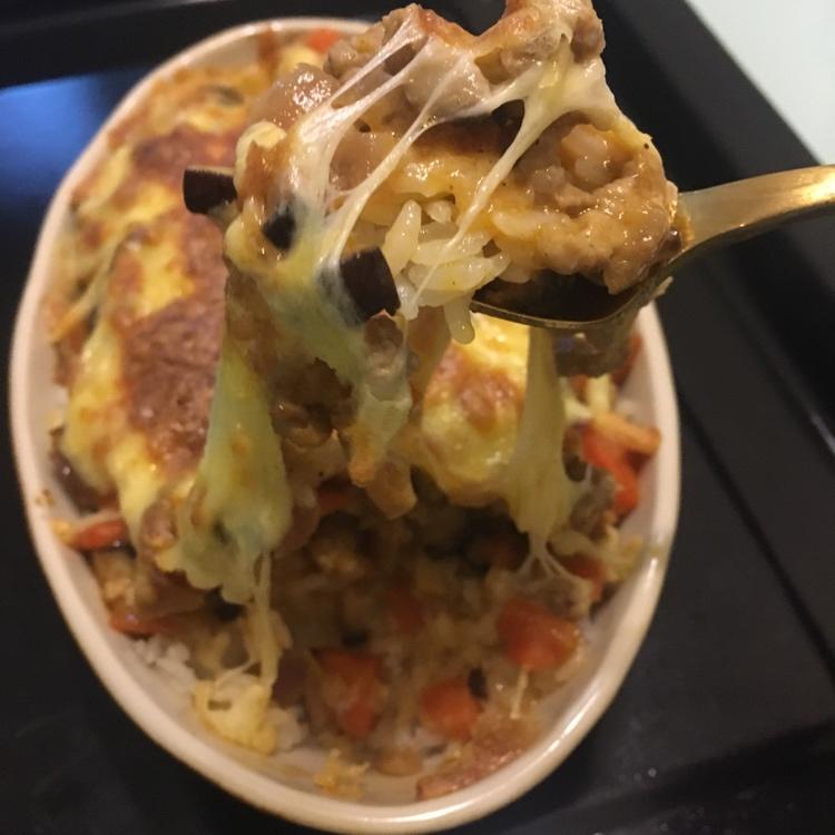 蕃茄肉酱奶酪焗饭