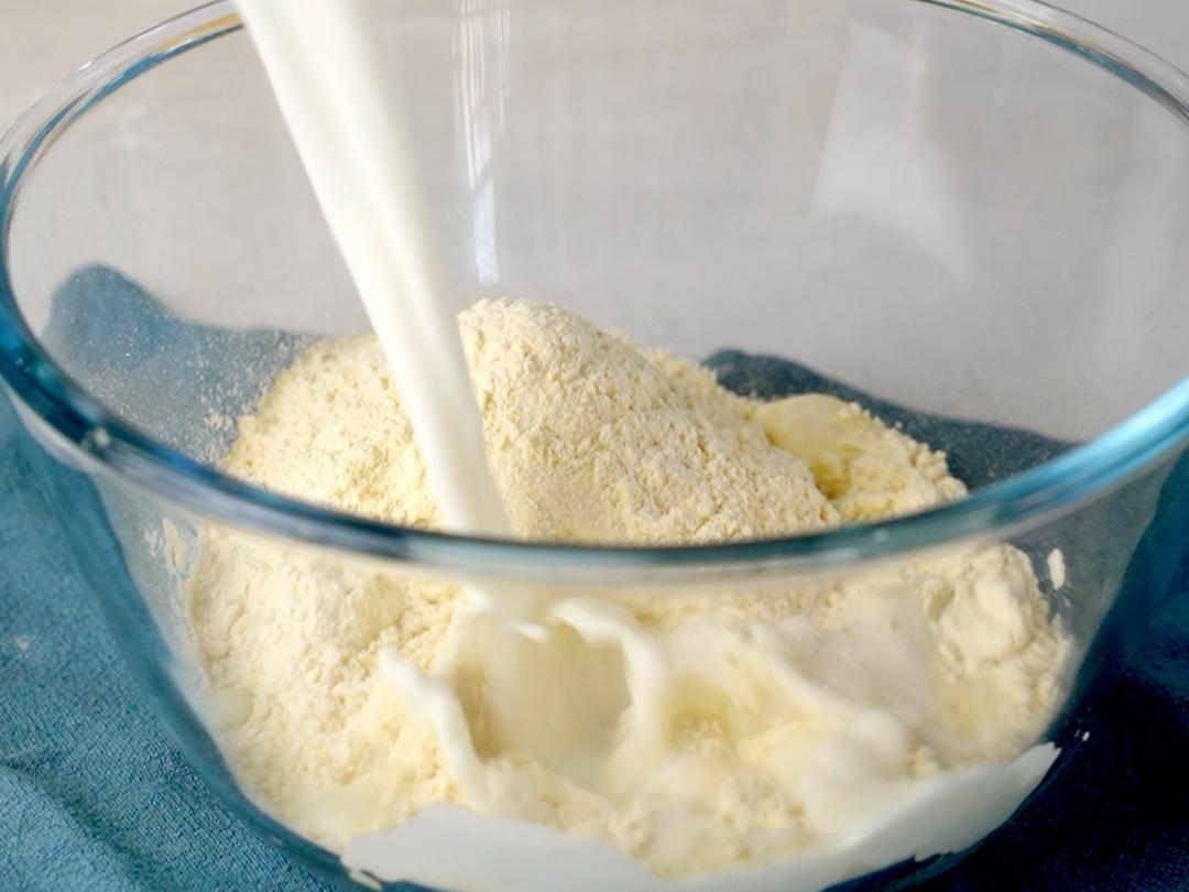 纯奶手撕吐司的做法 步骤1