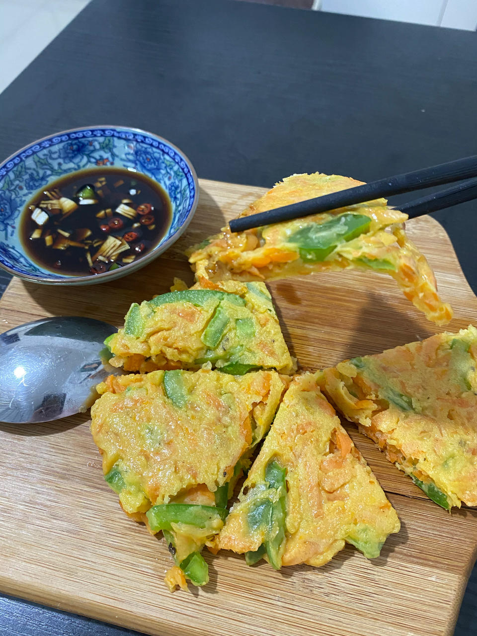 香煎胡萝卜饼
