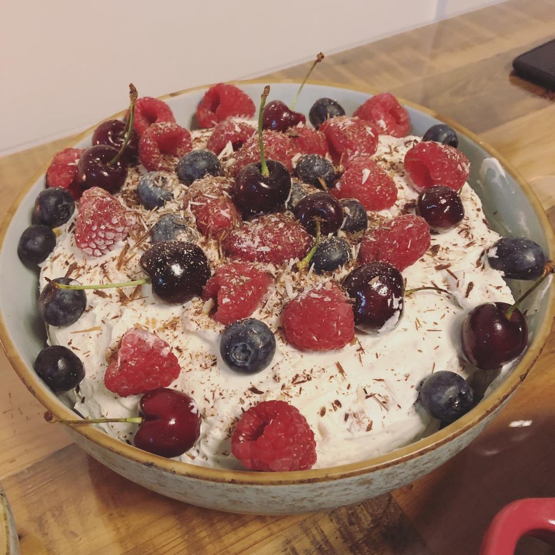 Chocolate Pavlova