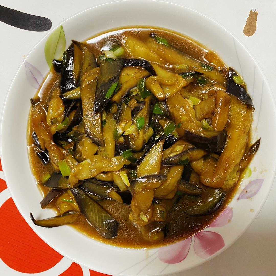 家常红烧茄子🍆，只要少量的油且下饭