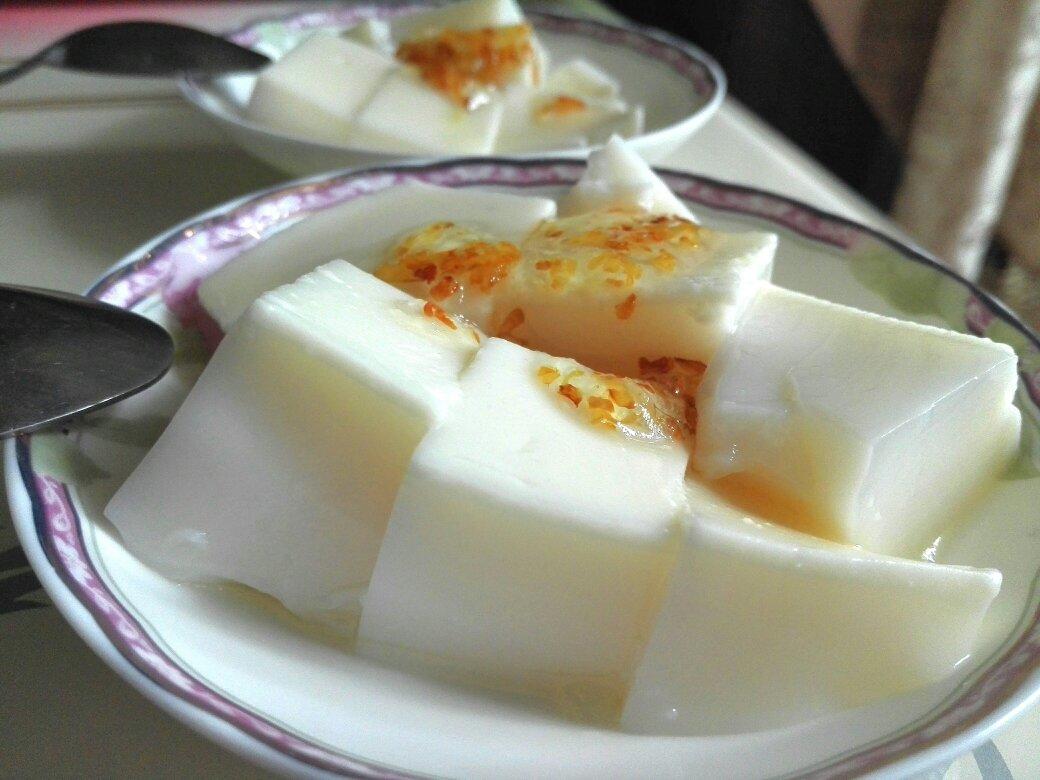 杏仁豆腐