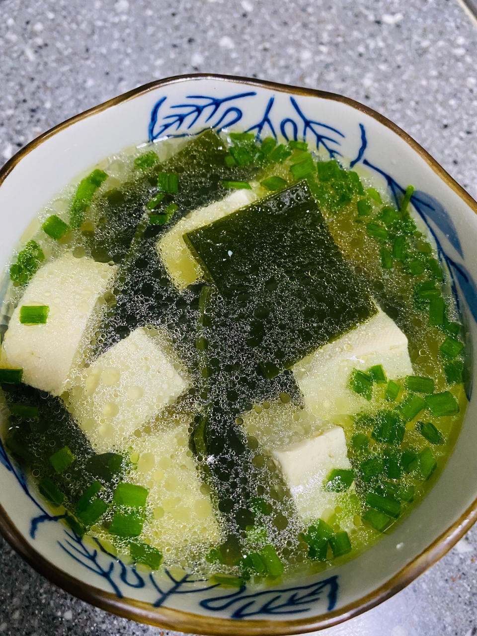 海带豆腐汤