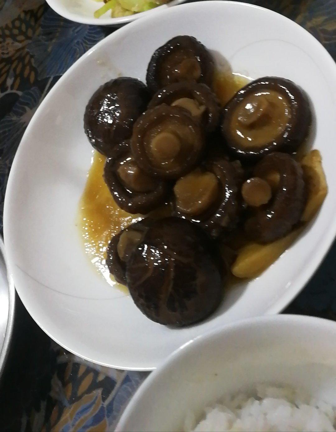 香菇泡发，最正确的做法