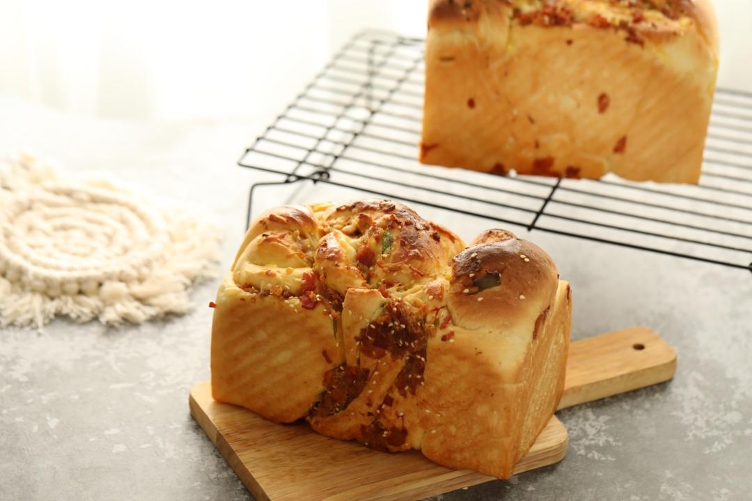 香葱培根肉松芝士吐司🍞