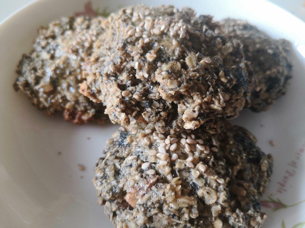 无数次翻牌の ·燕麦饼干🍪