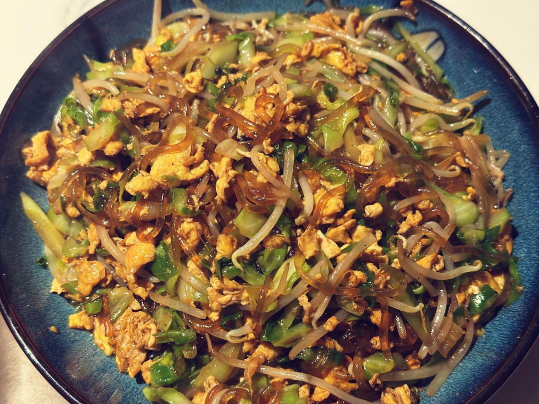 包菜炒粉丝