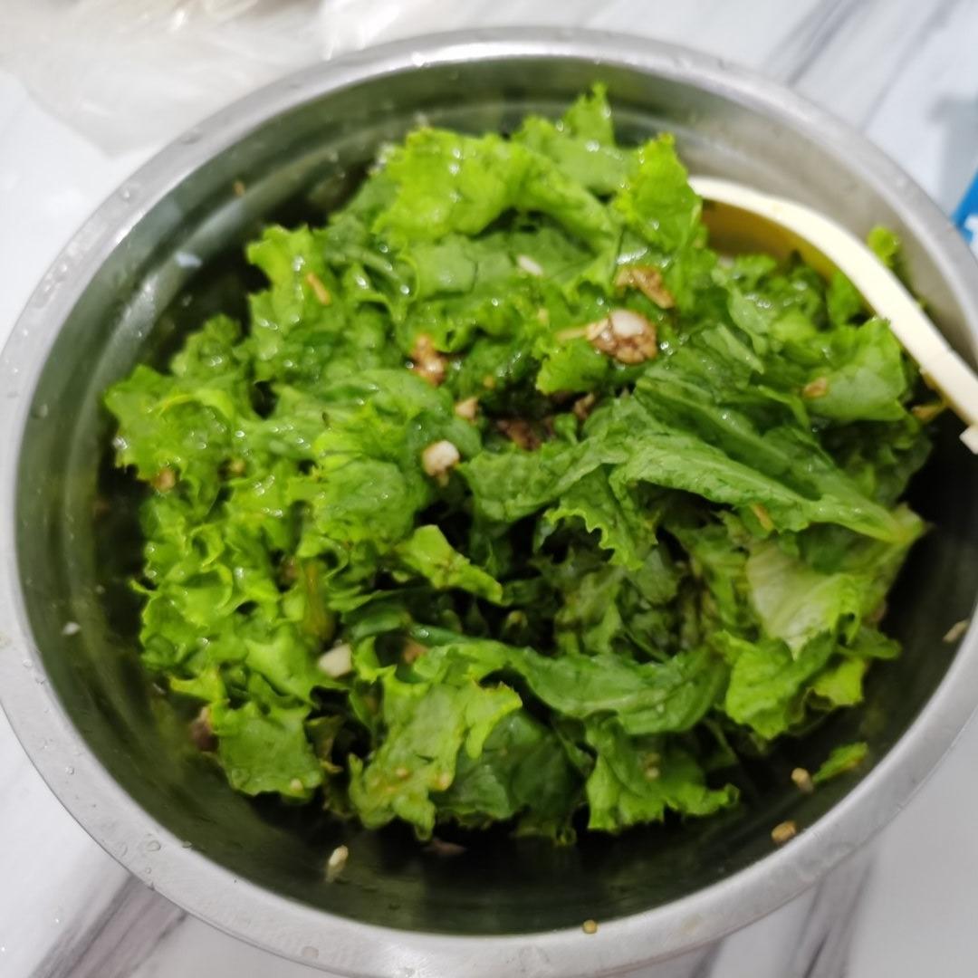 低脂懒人简单快手菜～凉拌生菜