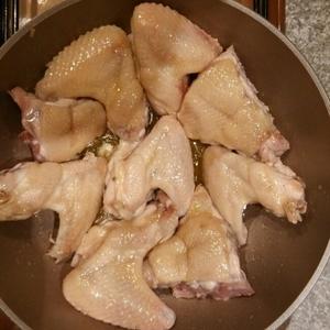 意大利红烩鸡chicken cacciatore的做法 步骤2
