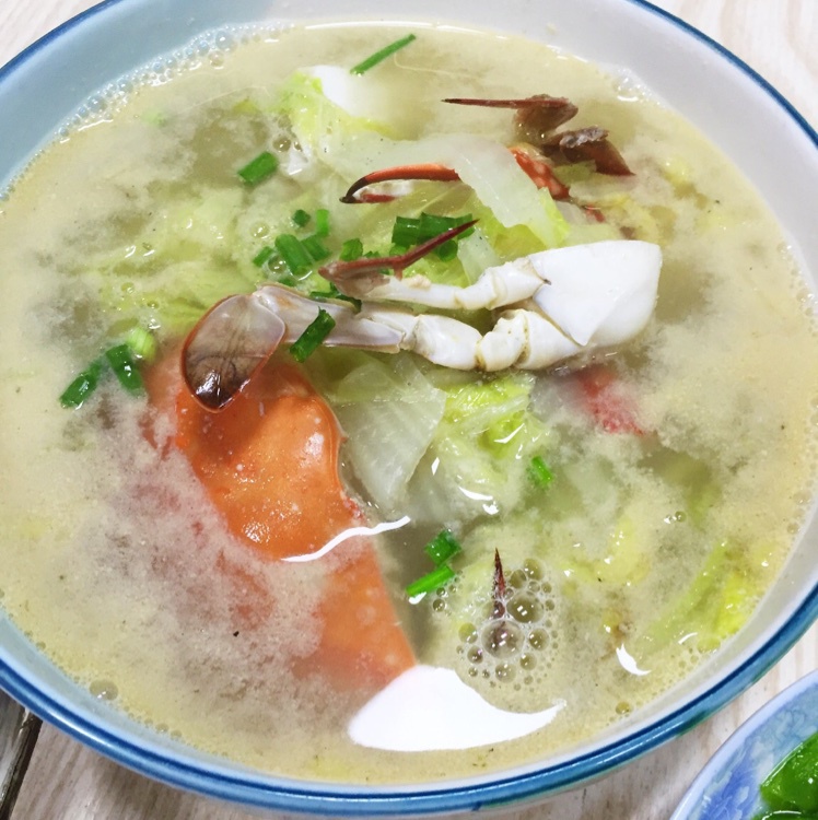 姗鹏做的螃蟹白菜汤