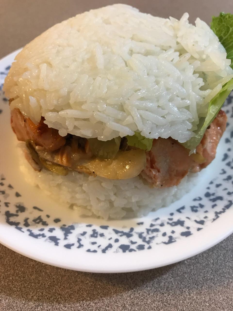 米饭汉堡