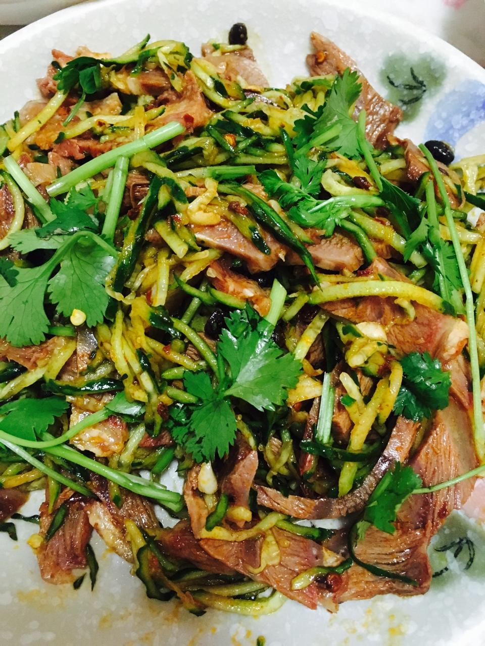 桃乐丝vvv做的凉拌牛肉