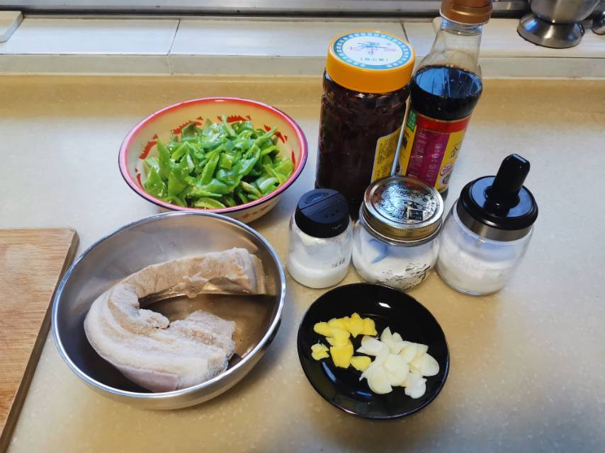 下饭神器回锅肉，不爱吃肥肉的我都超喜欢！