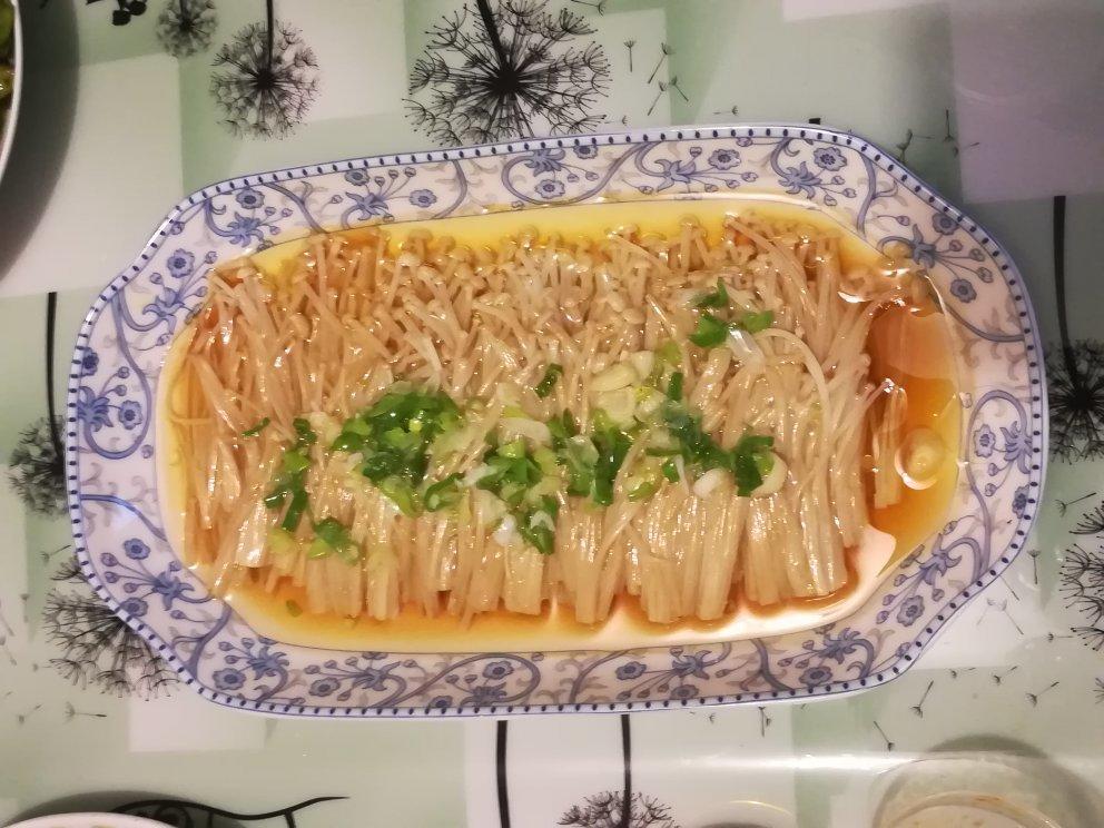 油泼金针菇