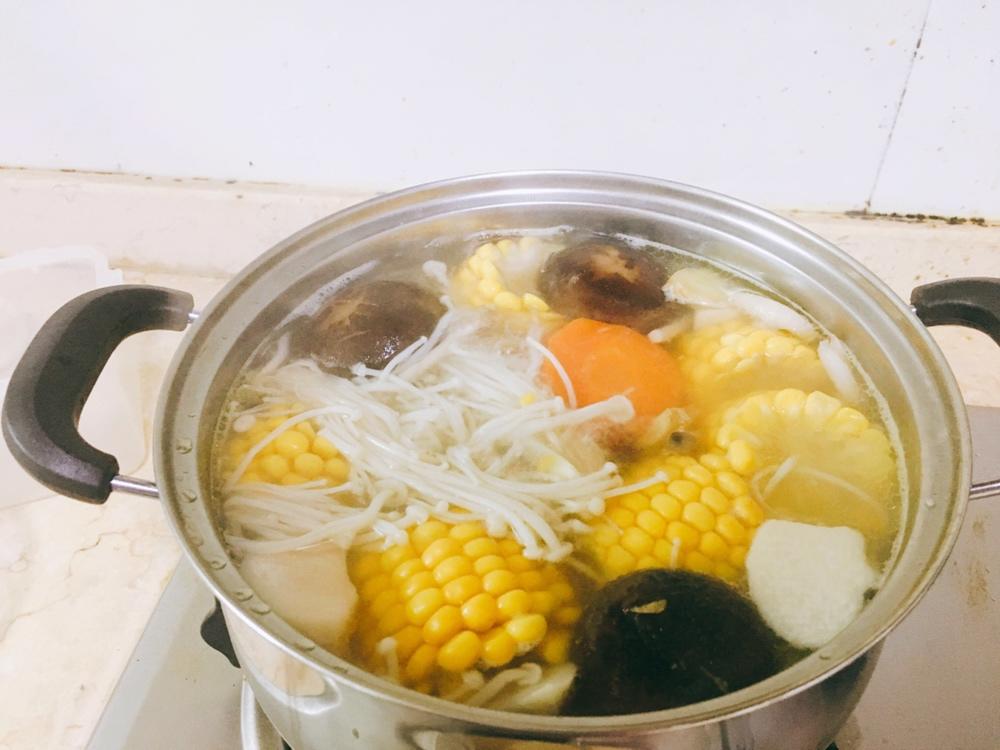 玉米排骨汤