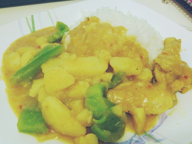 咖喱土豆鸡饭